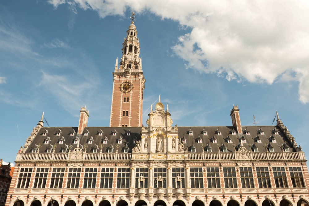  Universiteitsbibliotheek en de toren Leuven