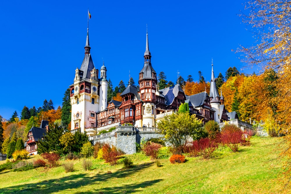 Kasteel Peles Roemenië shutterstock 1201987729, Bezienswaardigheden in Roemenië