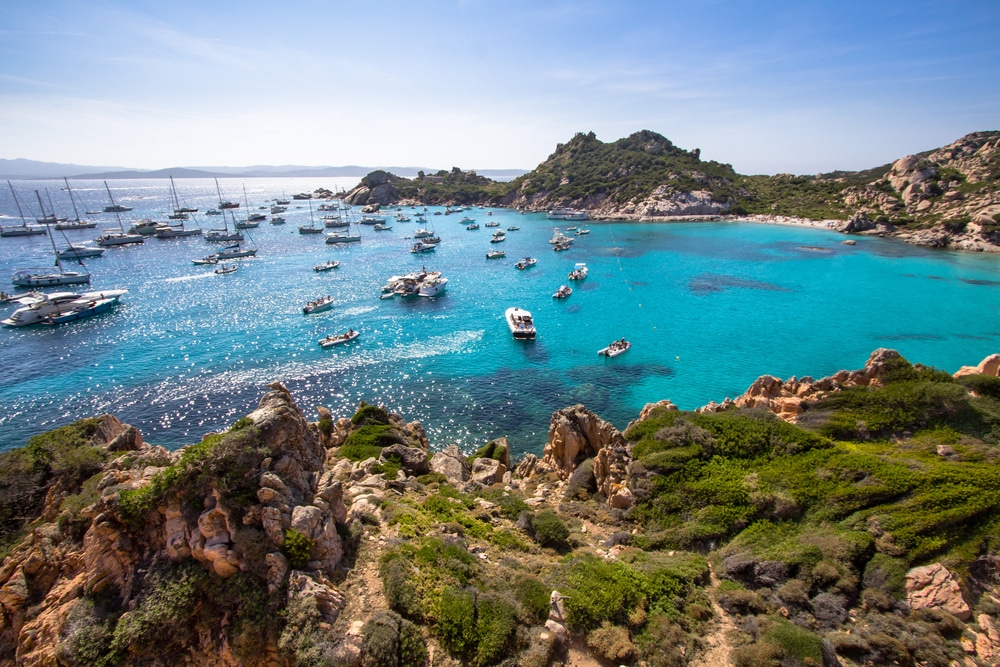 Archipel La Maddalena Sardinië shutterstock 684465619, Bezienswaardigheden Sardinië