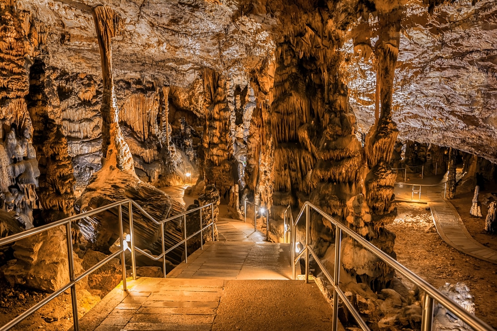 Nationaal Park Aggtelek Hongarije shutterstock 442224946, bezienswaardigheden in Hongarije