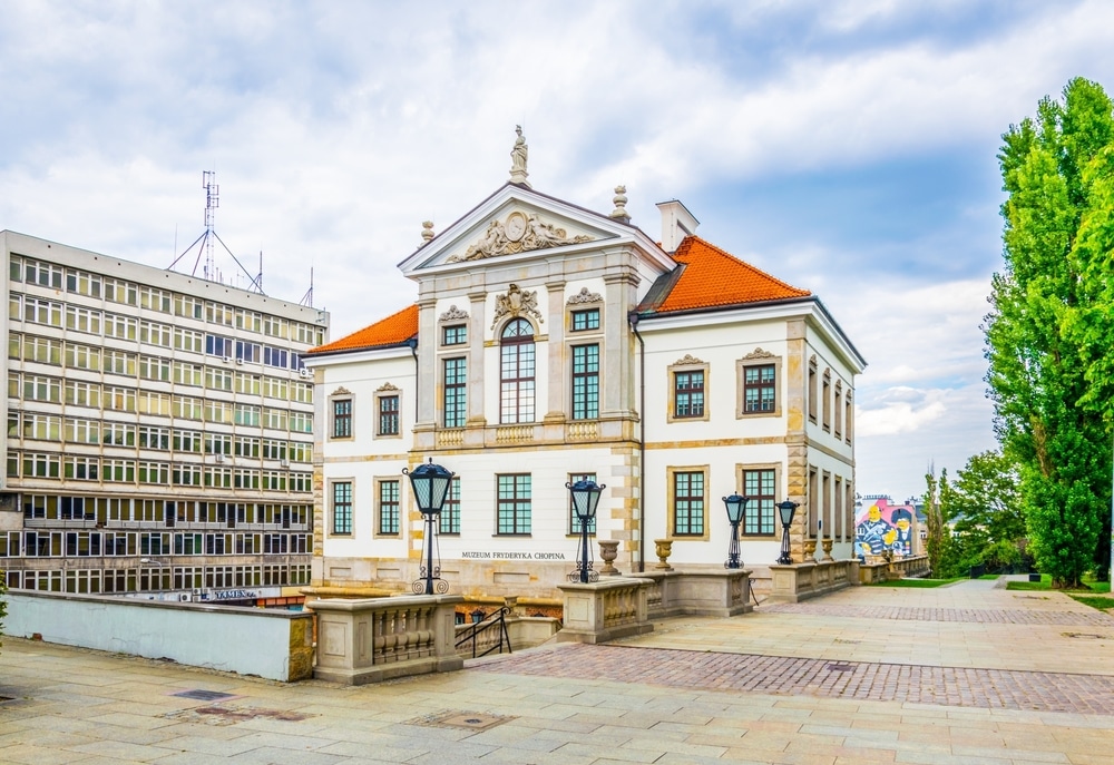 Fryderyk Chopin Museum Warschau shutterstock 644569378, 10 mooiste bezienswaardigheden in krakau