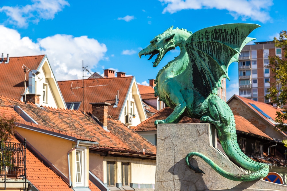 Draken brug Ljubljana shutterstock 324365696, Ljubljana