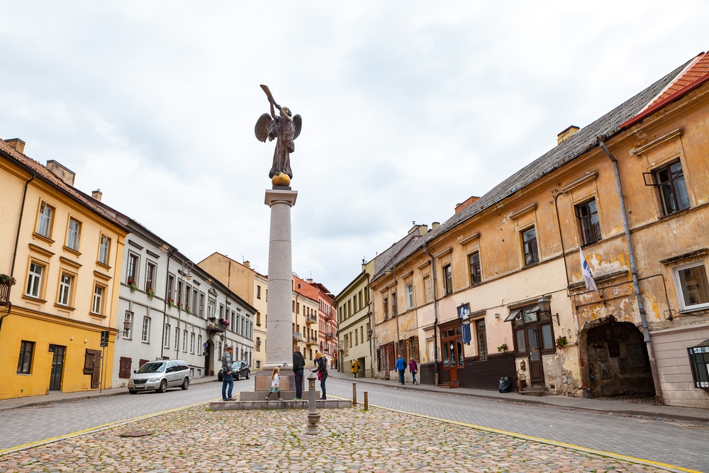 Uzupis Vilnius shutterstock 356675099, bezienswaardigheden in Vilnius