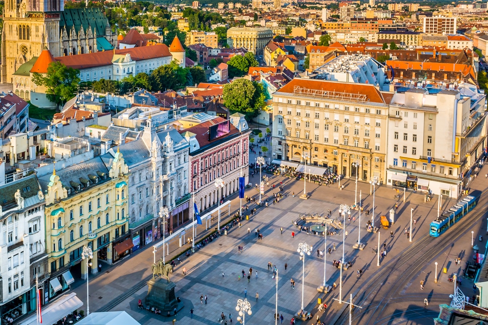 Ban Jelacic Square Zagreb shutterstock 634661420, Bezienswaardigheden in Zagreb