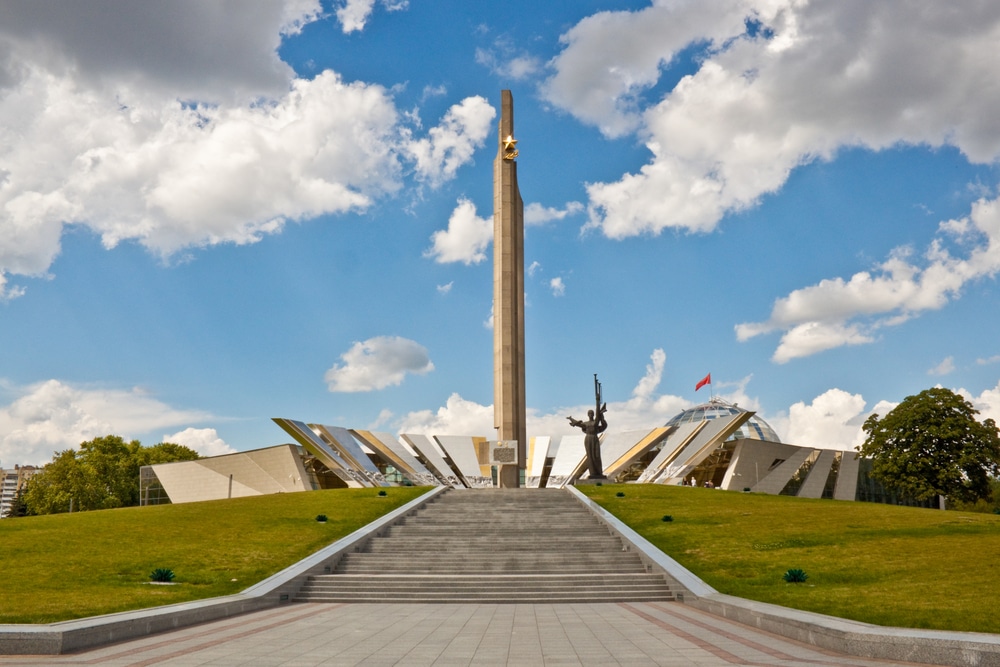 Belarusion State Museum of the History of the Great Patriotic War Minsk shutterstock 214479400, Bezienswaardigheden in Minsk