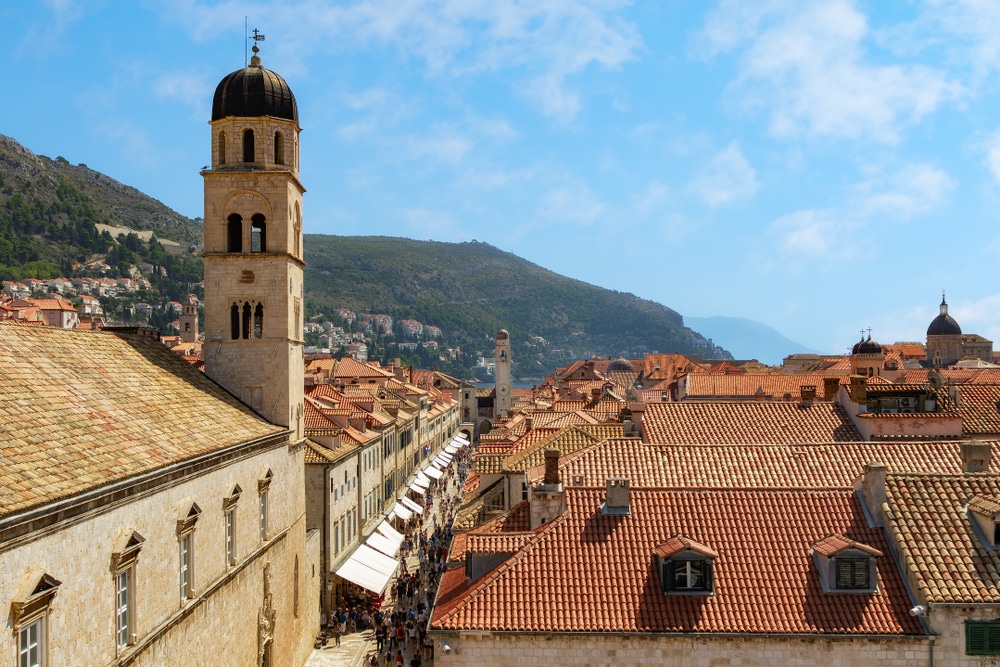 Franciscanen Klooster Dubrovnik shutterstock 1521823229, Bezienswaardigheden in Dubrovnik