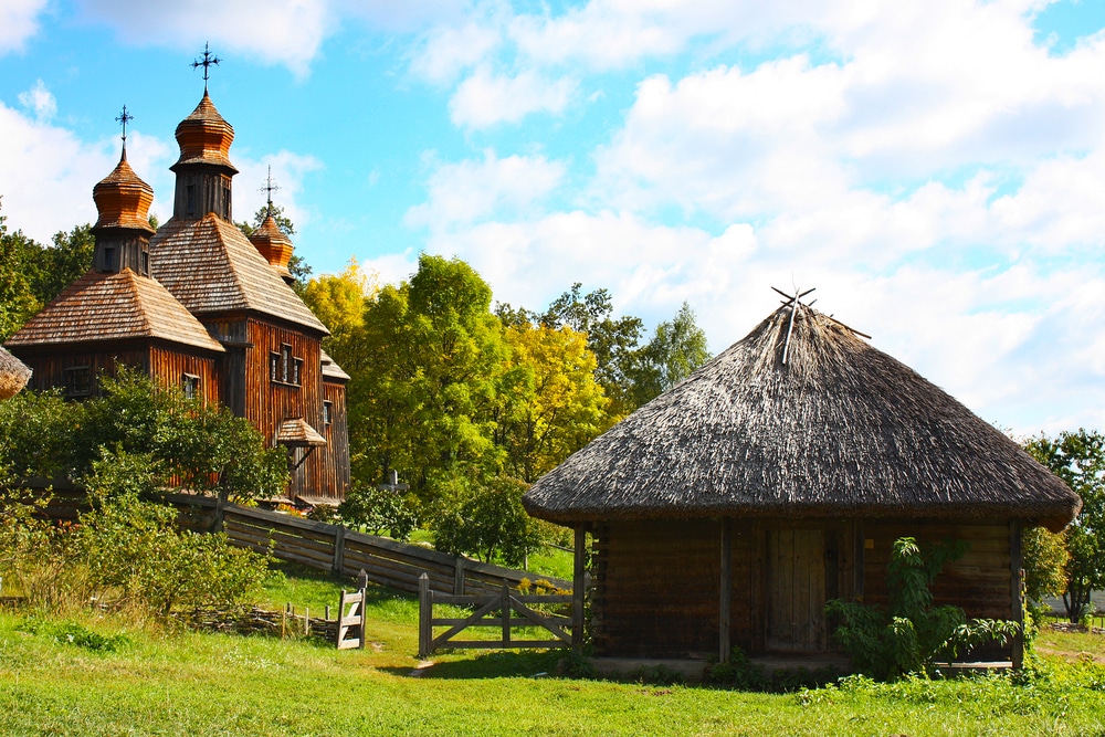 Pirogovo Openluchtmuseum Kiev shutterstock 61562044,