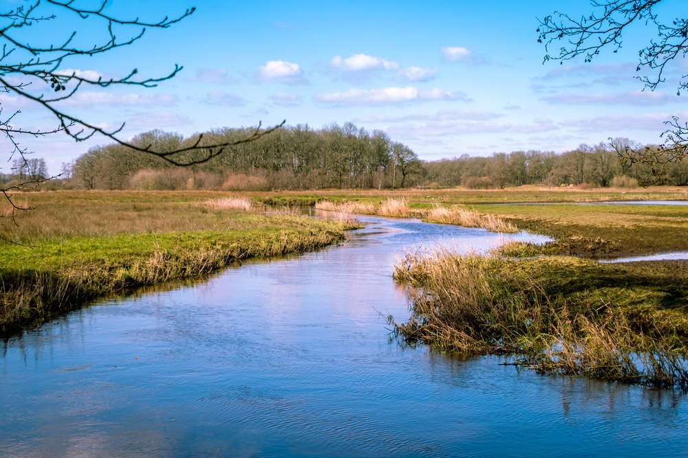 Drentsche Aa Drenthe shutterstock 1682234863, bijzonder overnachten drenthe