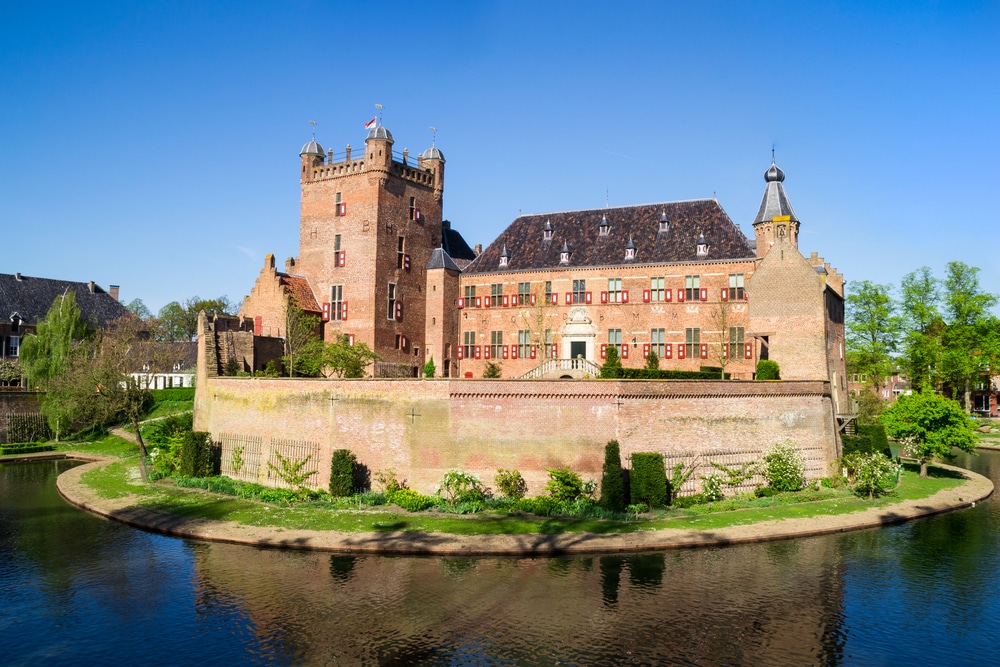 Kasteel Huis Bergh Achterhoek shutterstock 189955682, wandelroutes Achterhoek