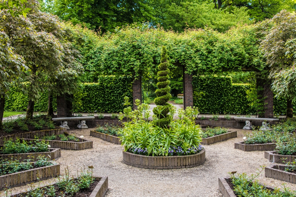 De Kasteeltuinen bij Kasteel Acren in Acren