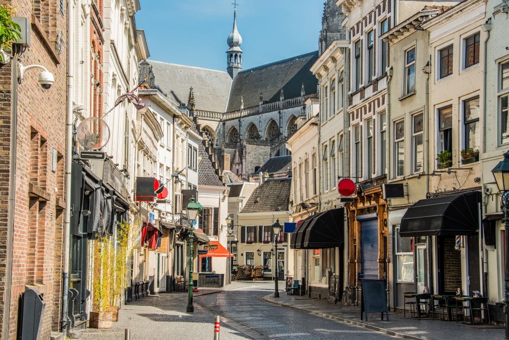 Breda Brabant shutterstock 1099382702, Bezienswaardigheden in Brabant