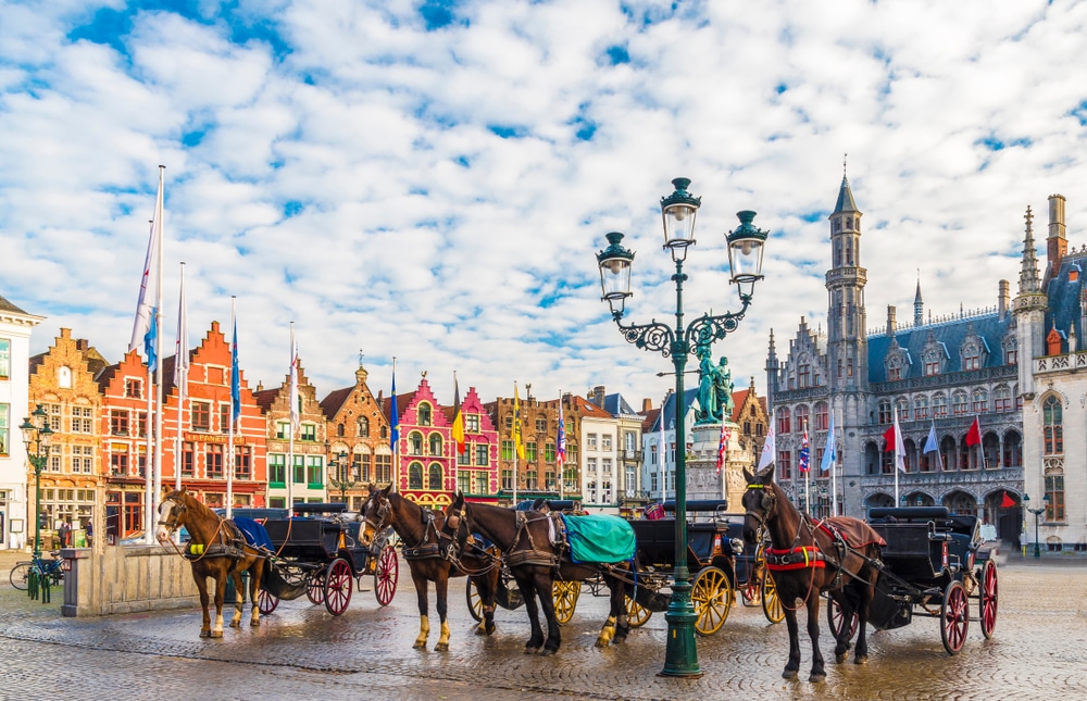 De Grote Markt Brugge, stedentrips met de auto