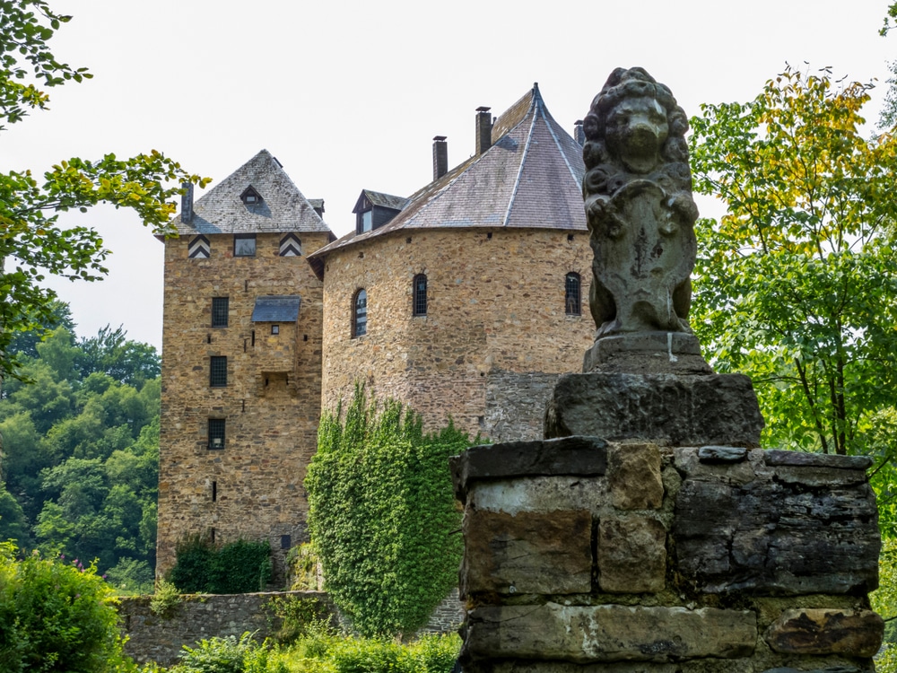 Burcht Reinhardstein Belgische Ardennen shutterstock 1220703499, leukste en mooiste steden van België