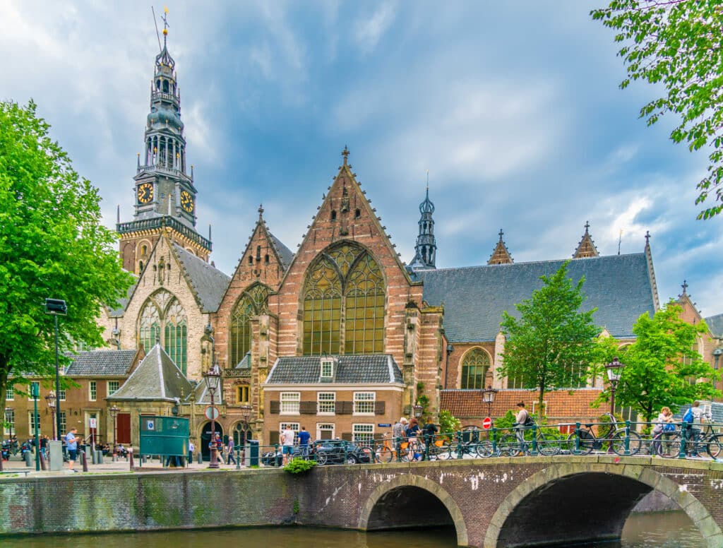 De Oude Kerk amsterdam, Bezienswaardigheden Amsterdam