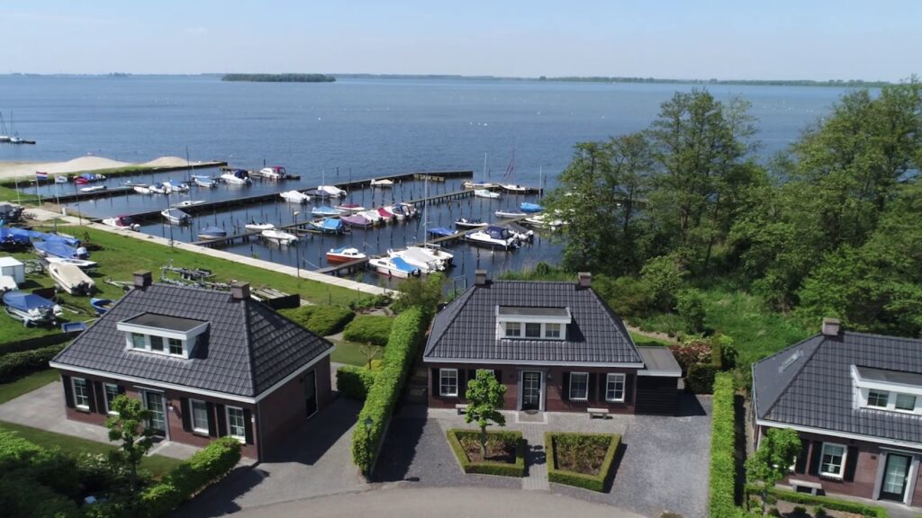 Vakantiepark Familiehuis Nunspeet, vakantiehuisjes met jacuzzi op de Veluwe