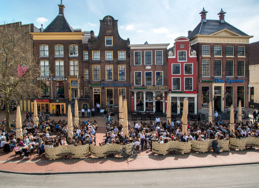 Grote Markt Groningen, vrijstaande natuurhuisjes Groningen