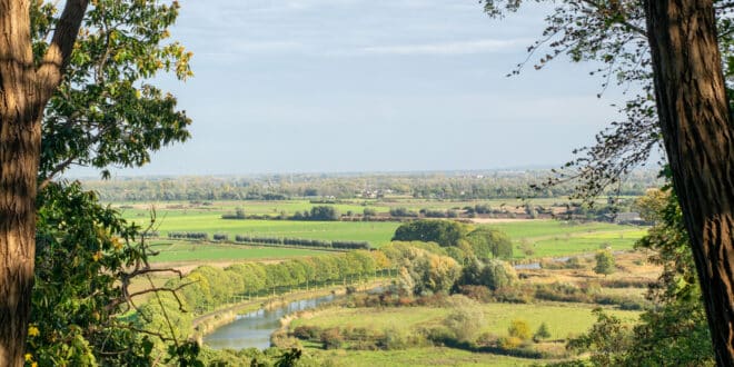 De Ooijpolder Natuurgebieden Gelderland, Natuurhuisjes met jacuzzi in België