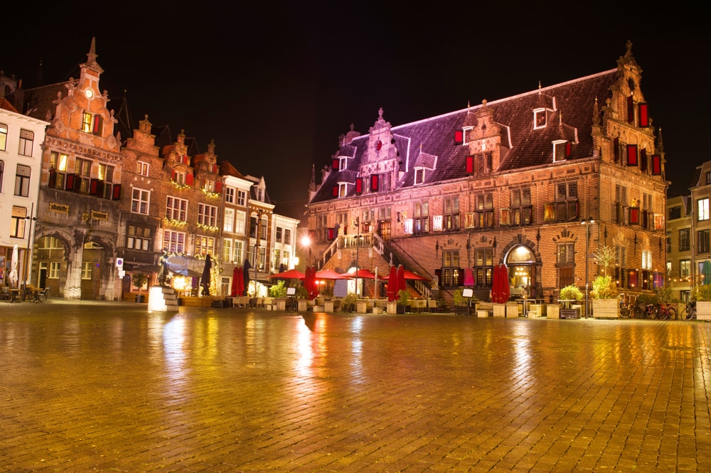 Grote Markt Nijmegen shutterstock 1581087274, Nijmegen