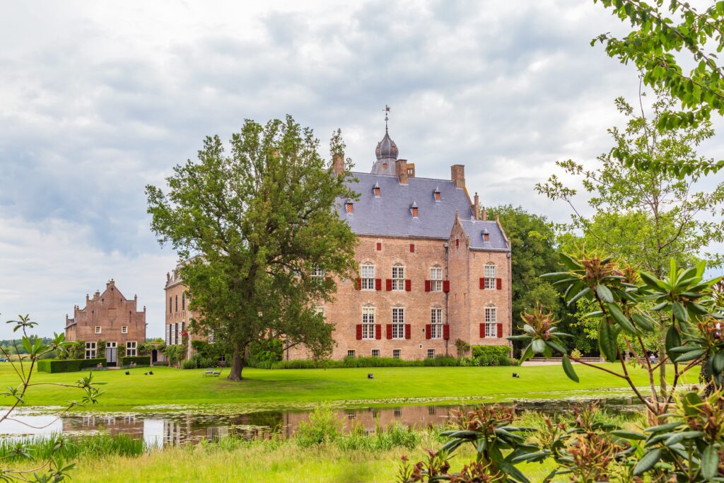 Kasteel Rechteren Kastelen en Paleizen min, mooiste kastelen Nederland