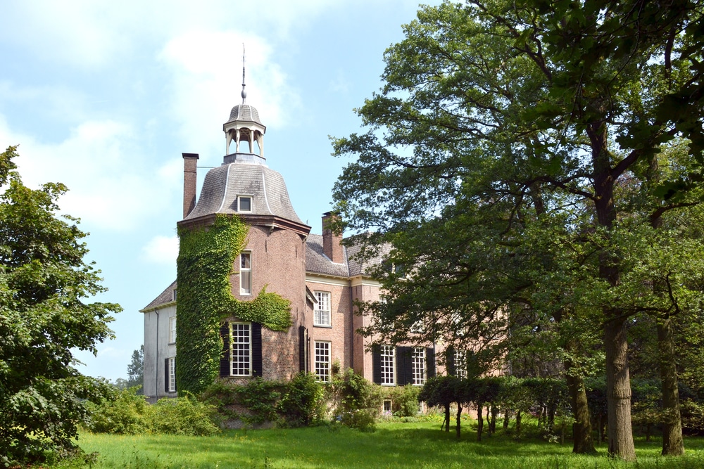 Kasteel Hackfort wandelen achterhoek shutterstock 127742132, wandelroutes Achterhoek