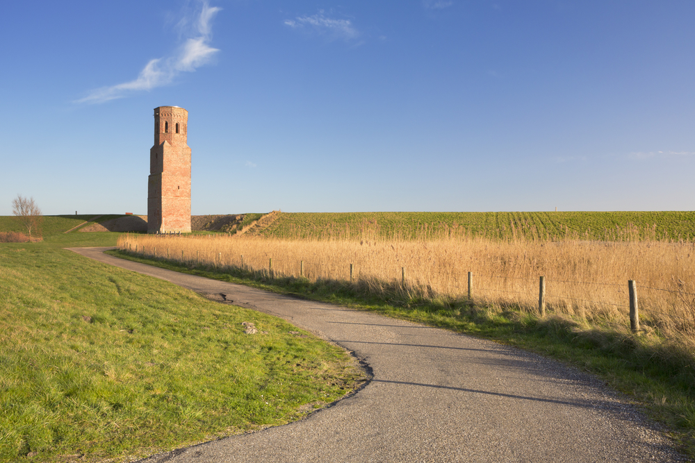 Plompe Toren wandelroute zeeland shutterstock 627707432, wandelen in Zeeland