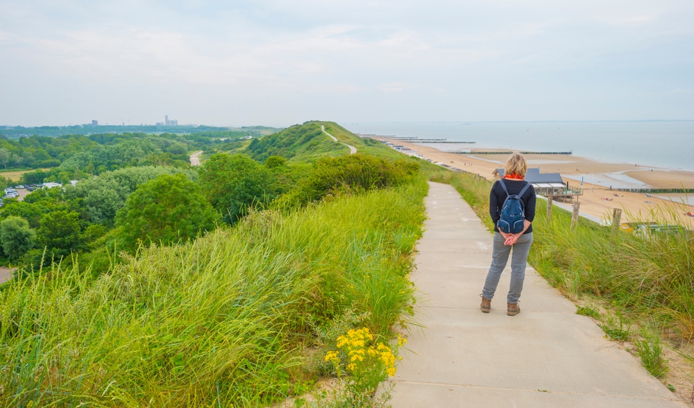 familiepad walcheren wandelroutes zeeland shutterstock 2008238231, wandelen in Zeeland