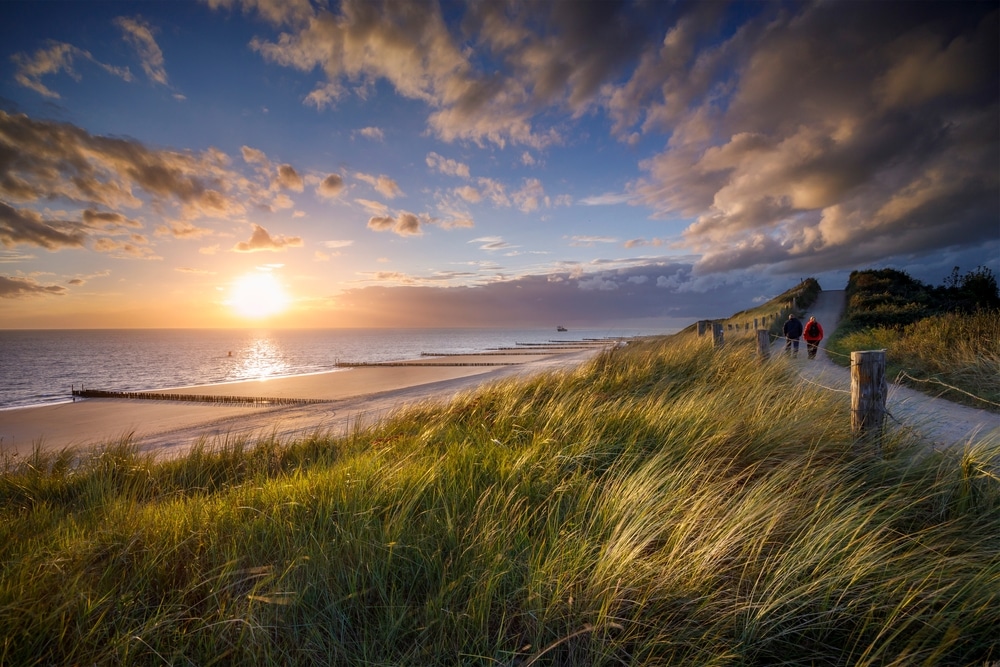 zoutelande wandelen zeeland shutterstock 2055335525, stranden Spanje