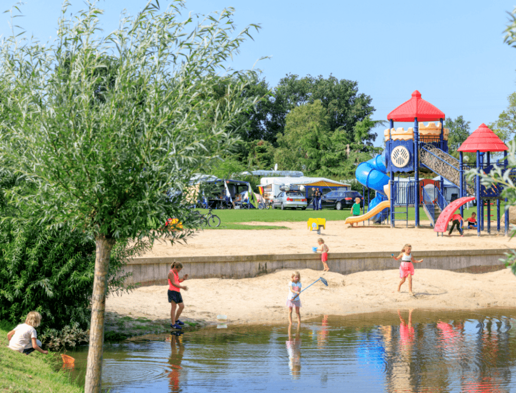 Ardoer Vakantiepark t Akkertien 2 2, De 10 mooiste tiny houses in Twente