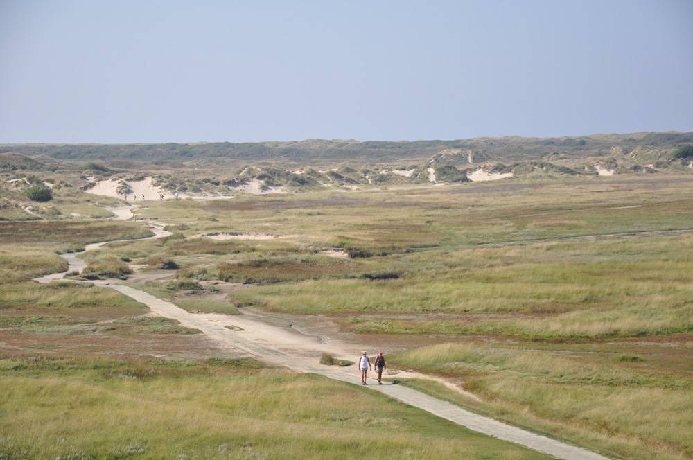 Slufter wandelen Texel shutterstock 2126520713, wandelen Luxemburg mooiste wandelroutes