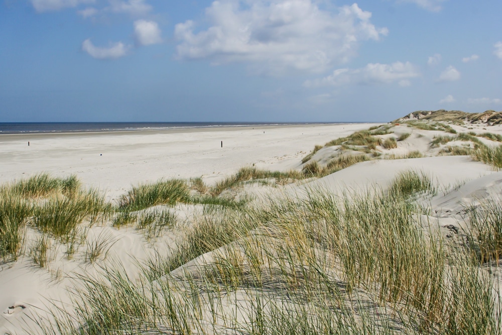 strand terschelling wandelen terschelling 0 shutterstock 124056883, wandelen Luxemburg mooiste wandelroutes