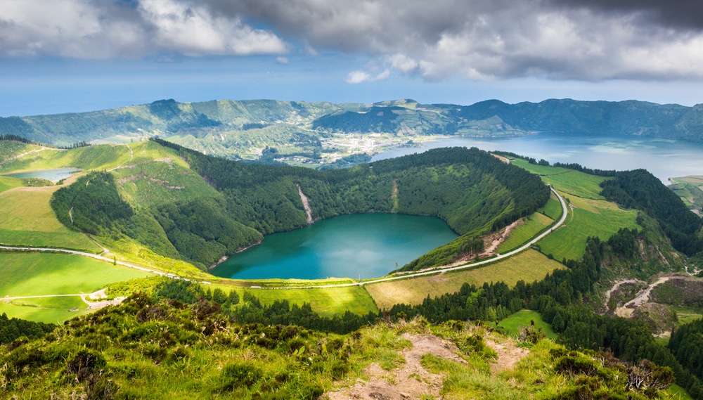 Azores Portugal 254083921, de mooiste plekken in de alpen