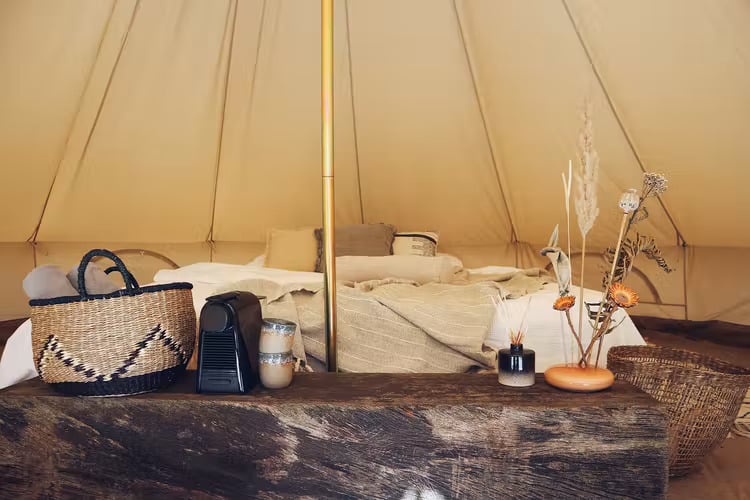 rebl bell tent 1, 15 bijzondere overnachtingen in Friesland