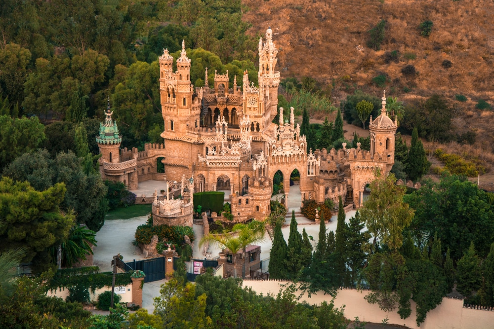 Castillo de Colomares Benalmadena Costa del Sol Andalusie Spanje shutterstock 1292302693, Benalmádena bezienswaardigheden