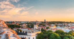 Vilnius Litouwen Shutterstock 1670851444 310x165