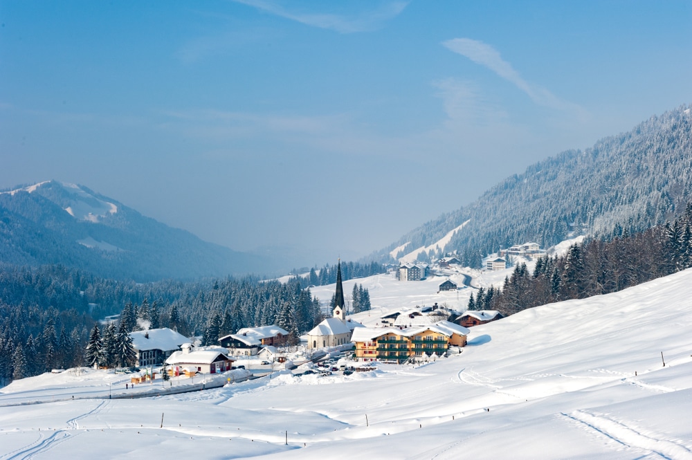 Balderschwang Hornerdorfer Skigebieden Duitsland Shutterstock 1465473416