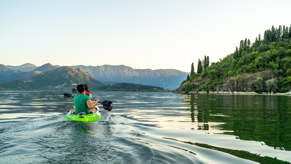 meer van Shkoder Albanie shutterstock 1601610934, vakantie Albanië