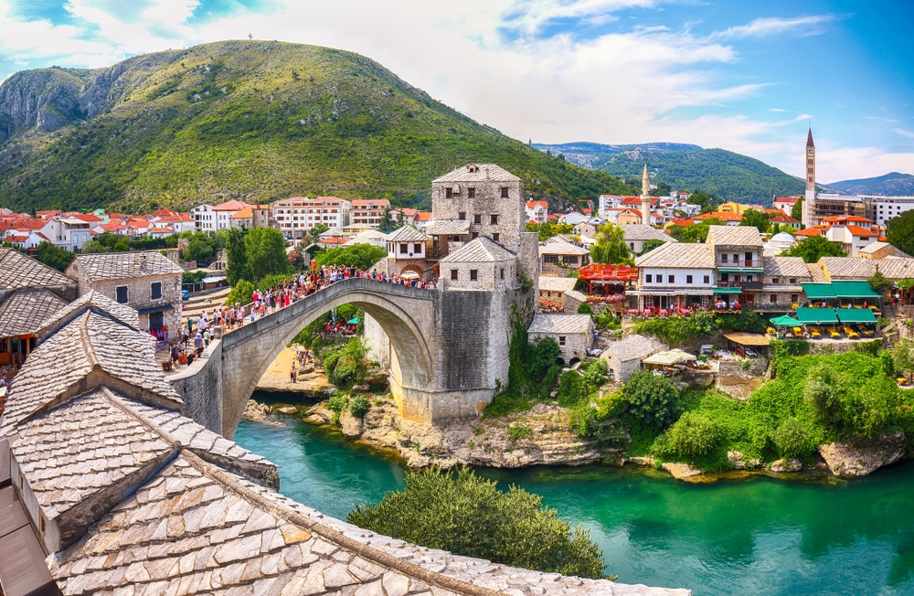 Mostar Bosnie en Herzegovina 1608015208, bezienswaardigheden in Napels