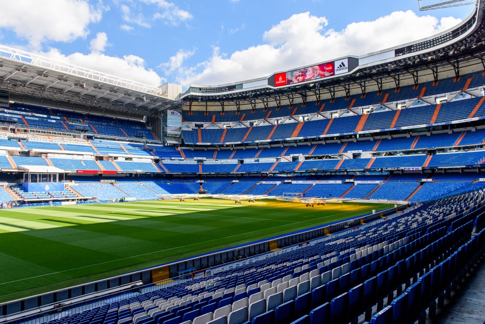 Estadio Santiago Bernabeu Madrid 1069070672, stranden Spanje