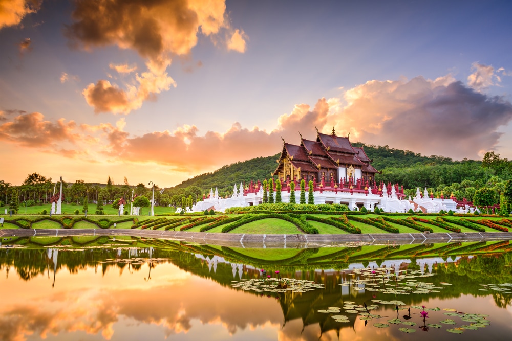 Chiang Mai Thailand shutterstock 327800120, Bezienswaardigheden Zuid-Holland