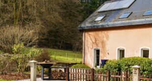 Villa met zwembad in Mamer 1, Vakantiehuisjes in de Belgische Ardennen met jacuzzi