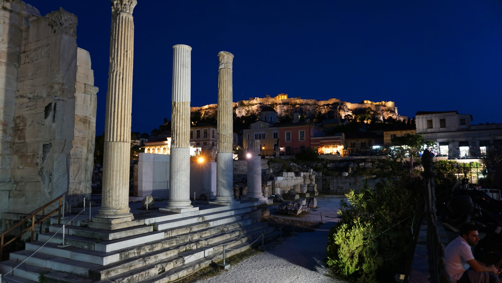 Athene nacht, stedentrips met de auto