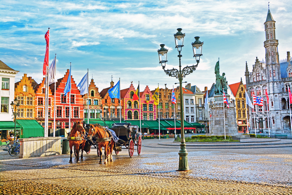 Koets met paarden in Brugge 