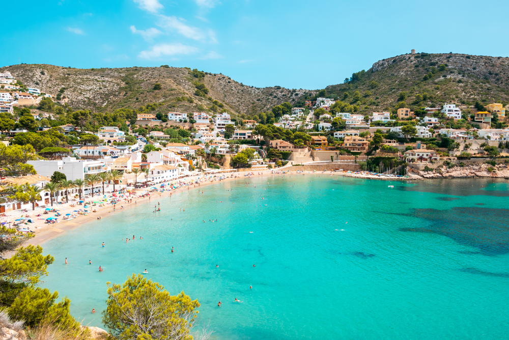 El Portet Beach moraria costa blanca spanje shutterstock 1861552357, bezienswaardigheden in Napels