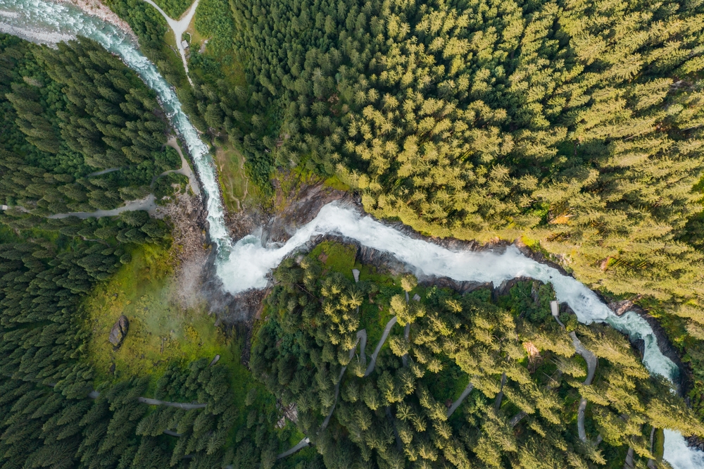 Krimmler Wasserfalle Oostenrijk shutterstock 2084818861, mooiste plekken Oostenrijk zomer