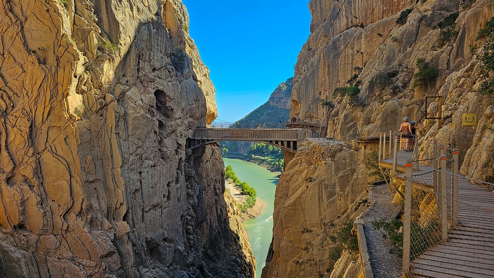 caminito del rey spanje shutterstock 2364607757, stranden Spanje