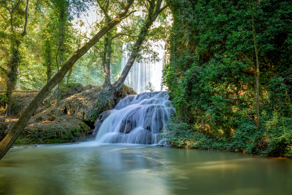 monasterio de piedra spanje shutterstock 2341076551, stranden Spanje