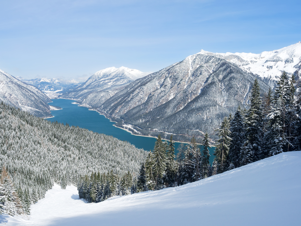 Achensee skislopes winter oostenrijk shutterstock 387415660, mooiste plekken Oostenrijk winter