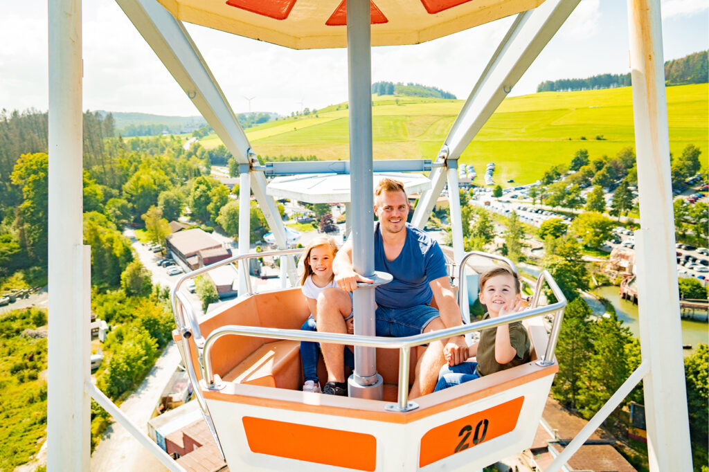 Fort Fun Abenteuerland persfoto reuzenrad, bezienswaardigheden sauerland