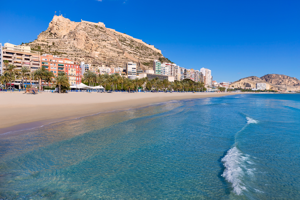 Playa del Postiguet Alicante Spanje shutterstock 193261289, stranden Spanje