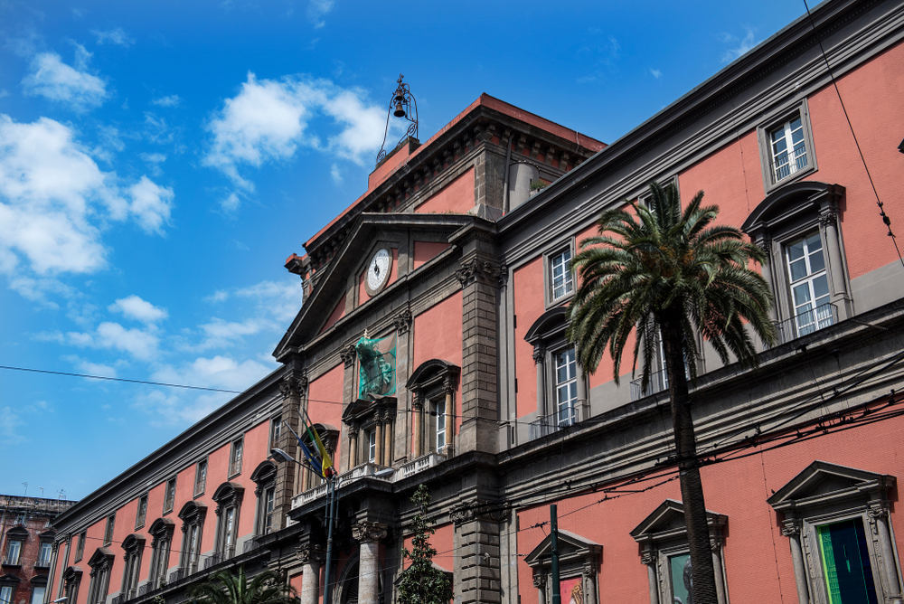 Archeologisch museum napels italie shutterstock 1086172943, bezienswaardigheden in Napels